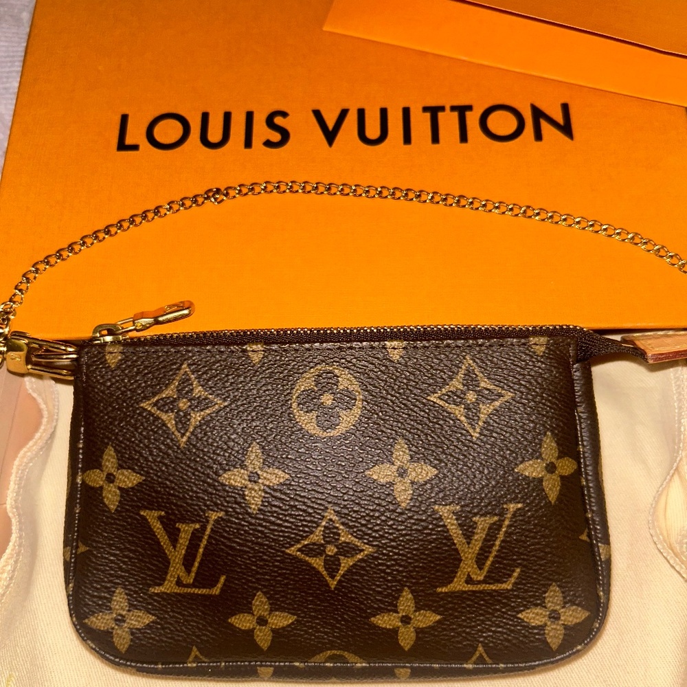 Louis Vuitton Mini Pochette